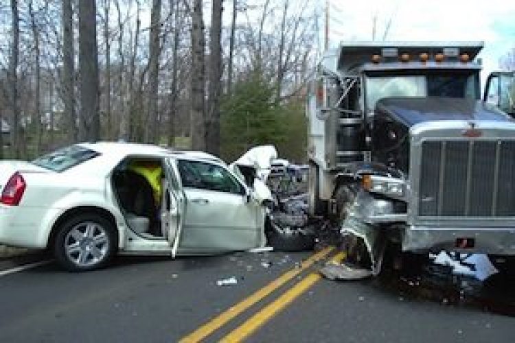Understanding the Differences Between Car Accidents and Trucking Accidents